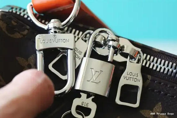 AAA Replica Ru 50 LOUIS VUITTON KEEPALL BANDOULIÈRE 0707